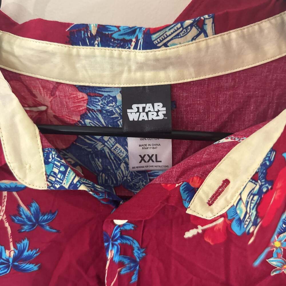 Disney Star Wars Shirt Men 2XL Red Hawaiian Button Up Storm Trooper Darth Camp - Picture 3 of 5